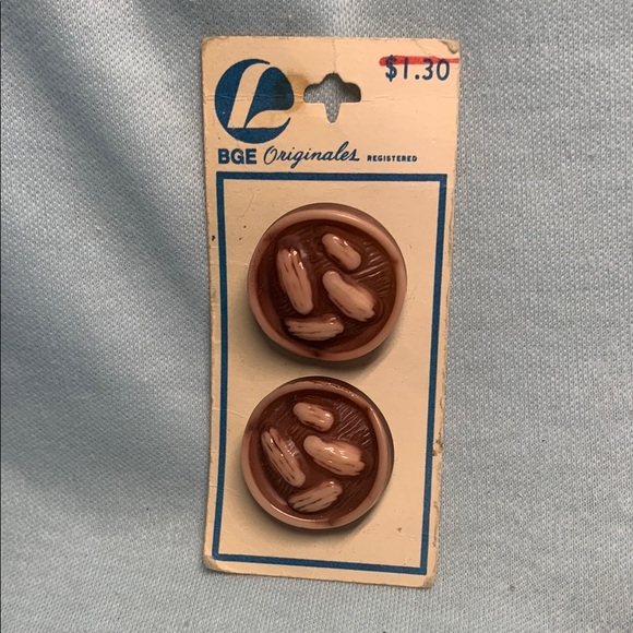 VTG BGE Originales Brown Decorative Buttons - Picture 1 of 2